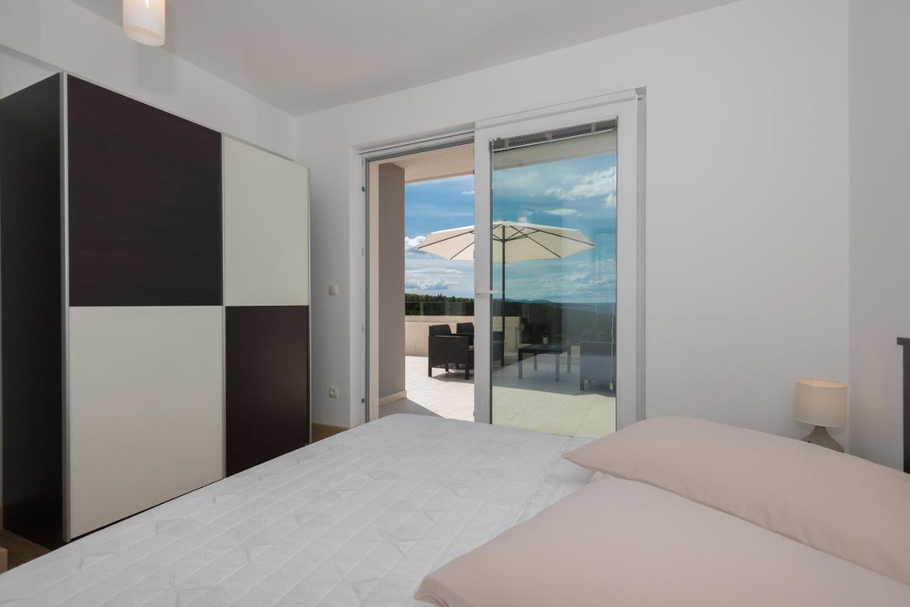 Apartments Villa Hadria Makarska Exterior foto